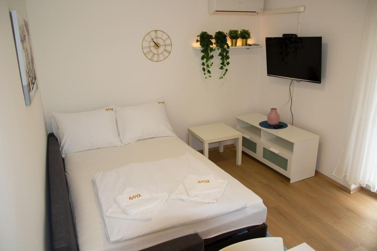 Goya - Selce Appartement Buitenkant foto